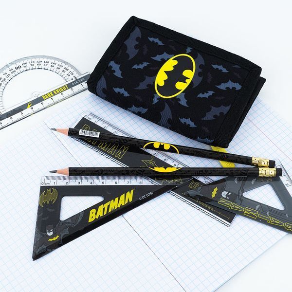 Набір: лінійка 15 см, 2 косинця, транспортир Kite DC Comics DC25-282 DC25-282 фото